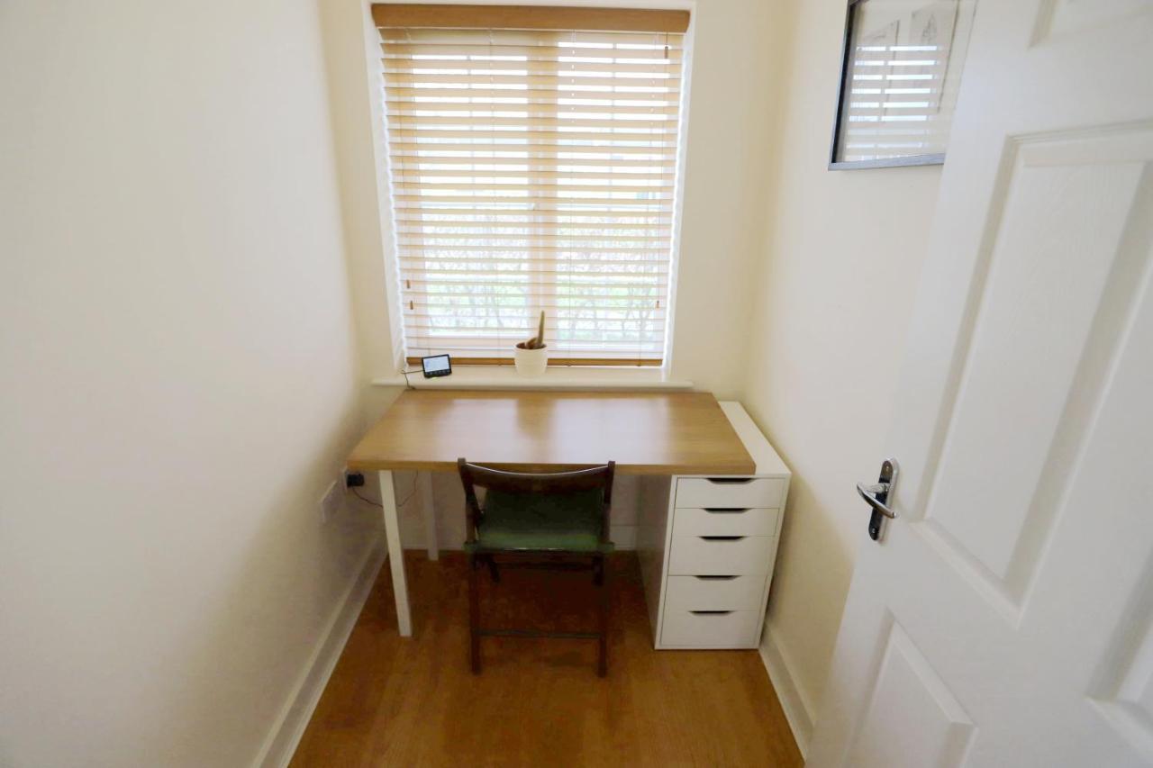 Easytravel Luxury Nec/Airport 3 Beds House Apartman Birmingham Kültér fotó