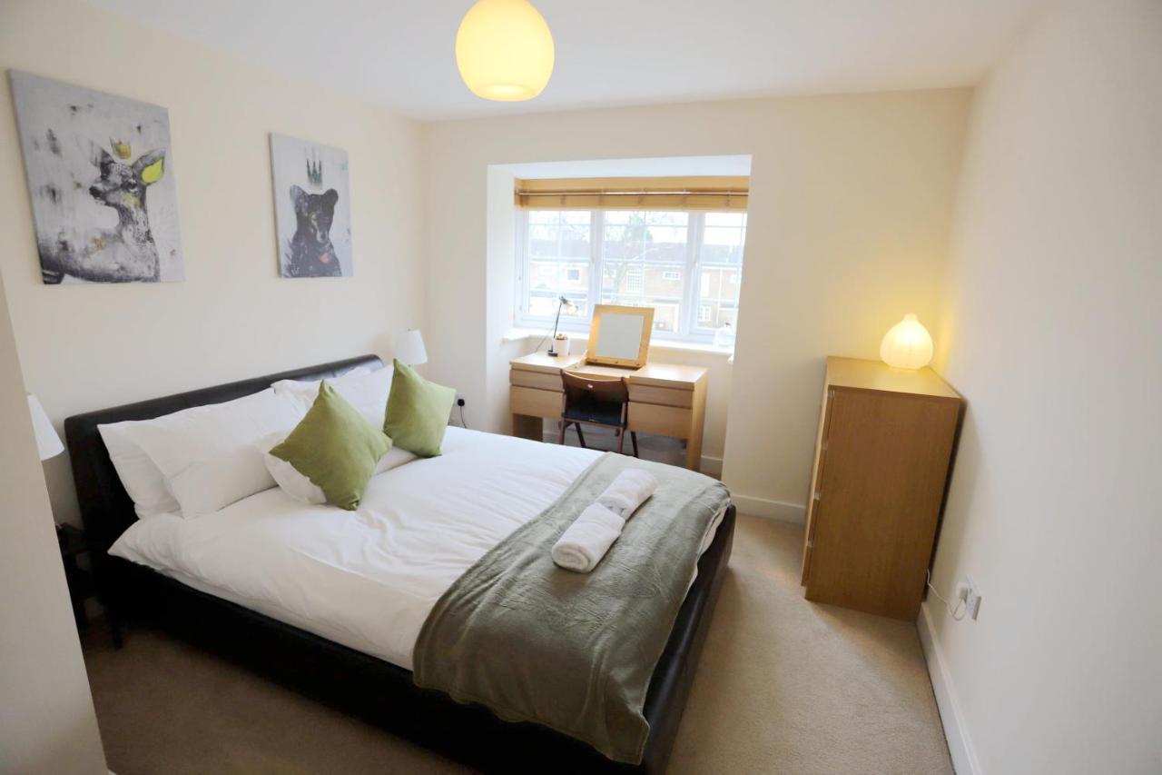 Easytravel Luxury Nec/Airport 3 Beds House Apartman Birmingham Kültér fotó