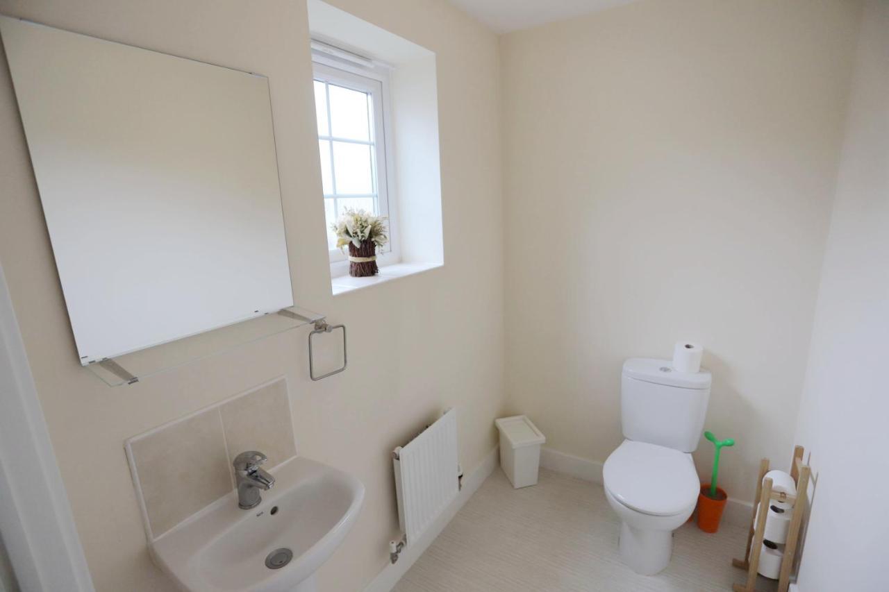 Easytravel Luxury Nec/Airport 3 Beds House Apartman Birmingham Kültér fotó
