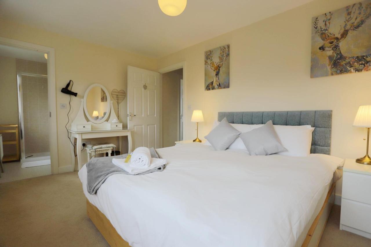 Easytravel Luxury Nec/Airport 3 Beds House Apartman Birmingham Kültér fotó
