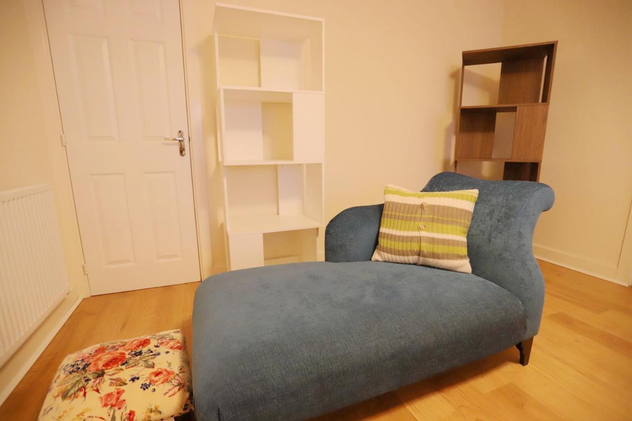 Easytravel Luxury Nec/Airport 3 Beds House Apartman Birmingham Kültér fotó
