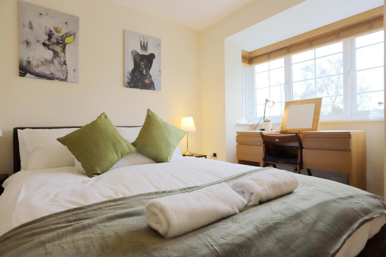 Easytravel Luxury Nec/Airport 3 Beds House Apartman Birmingham Kültér fotó